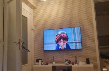 Appartement La Garenne Jacuzzi et Balcon à 15 min de Paris JO 2024 et Stade de France TARIFS PRIVILEGES SEMAINE OU MOIS DISPONIBLE - Foto 1