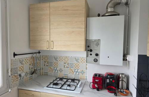 Cozy studio, 5 min from Cosne train station, 3rd floor - Foto 5