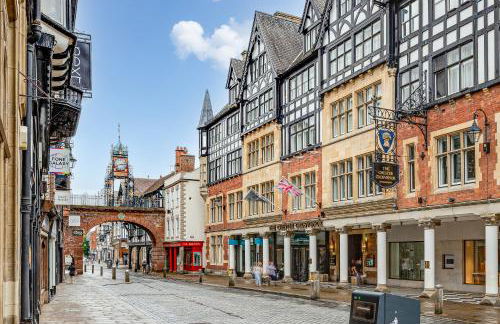 *NEW* Little Pyecroft House, Chester - Photo 56