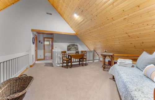 Lodge with Grill, Fireplace and Club Access - Foto 29