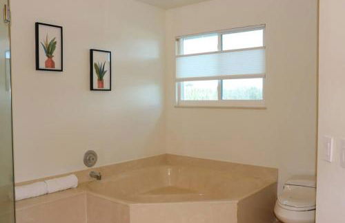 4/3.5 House with pool- Boynton Beach, FL. - Photo 45