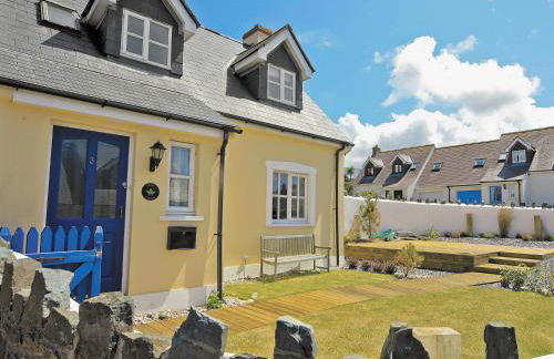 Pebble Cottage - Hw7447 - Photo 5