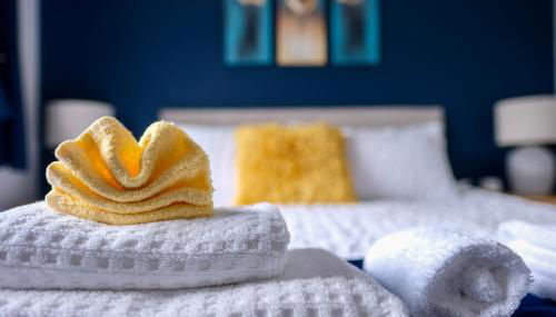 Number 9 - Photo 3, towels