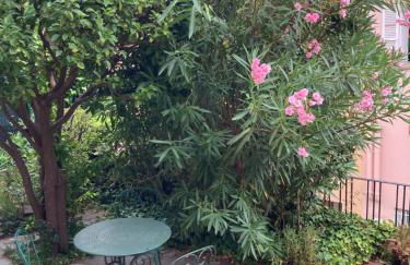 Komfortables Haus mit Terrasse und Garten - Foto 15