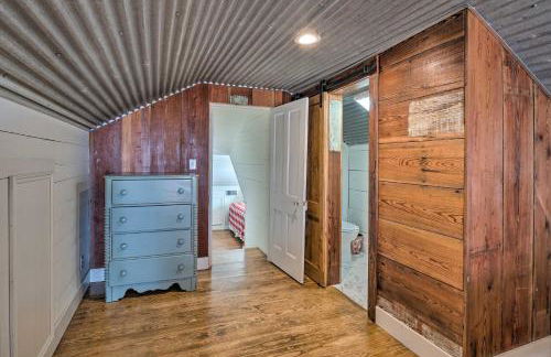 Hot Tub and Game Room! Family Schulenburg Retreat - Foto 31