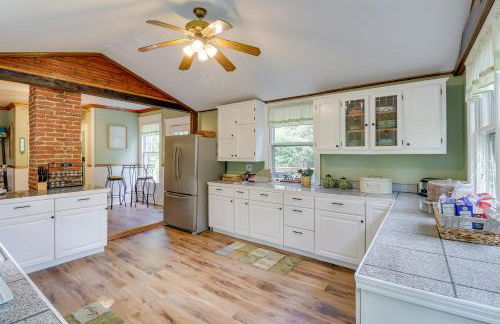 Waterfront Millington Vacation Rental with Hot Tub! - Foto 9