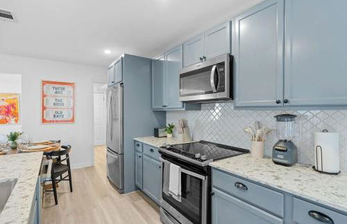 Sleeps 8 Modern 3BR Leander Coffee Bar & Yard - Foto 13