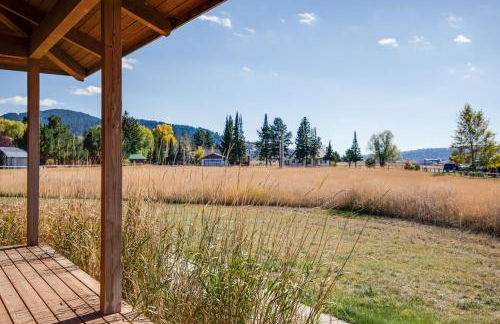 Alpine Airspace by KABINO Airpark Foosball Garage Satellite - Foto 7