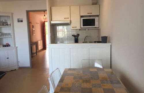 Appartement rénové bord de plage avec balcon et parking à Jard-sur-Mer - FR-1-336-79 - Foto 17