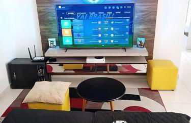 Apartamento centralizado à poucas quadras do mar. - Foto 13