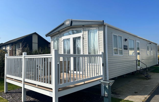 Hafan y Mor Park 3-bed Caravan, Sleeps 8, Pets Ok - Foto 27