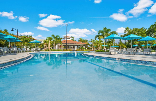 Lakefront Luxury - Photo 44