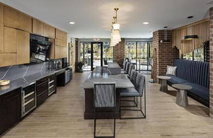 Landing Stunning 1BD Clubhouse Pool - Foto 24