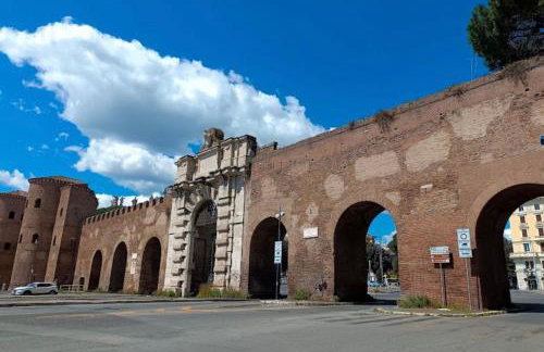 Monolocale San Giovanni con Balcone a 50 m dalla metro - Foto 6