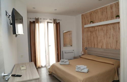 GuestHost - Al civico 5 - Mondern Apartments & Suite! - Foto 2