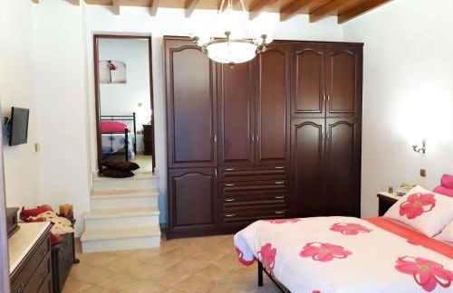 Apiranthos Diamond Maisonette in Naxos (3 BDRM) - Photo 1