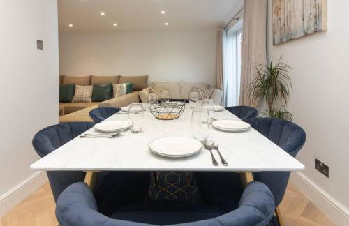 Gorgeous 4 BR House Near Station mins to London - Pass the Keys - Foto 20