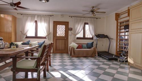 ASLANIS SOUROTI Family Home - Foto 5