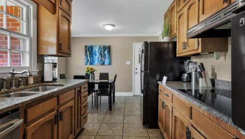 The Retro Pad - Large Yard and Foosball Table - Foto 4