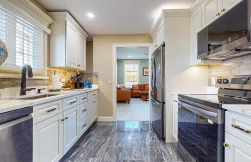 Work, Play & Stay! Apt Near Holyoke Medical Center - Foto 2