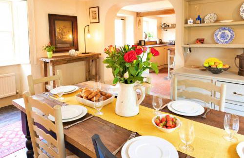 Finest Retreats - Islip Mill House - Beautiful Riverside Home - Photo 9