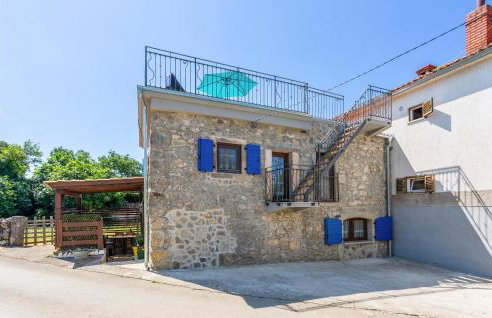 2 Bedroom Cozy Home In Malinska - Photo 10