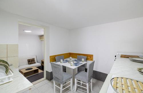 Sydney Apartment - Photo 43