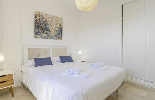 2308- 2bedrooms apt with stunning sea view-terrace - Photo 13