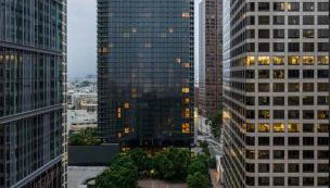 Sky High at Beaudry 2 Bed Apt WITH FREE PARKING - Foto 1
