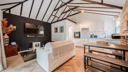 New Forest Cottage with Hot Tub, Fireplace and Private Garden - Foto 2