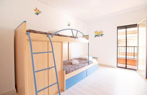 Global Properties, Apartamento de 4 habitaciones a 100 m de la playa - Foto 3