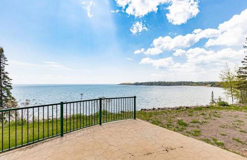 Breathtaking Lake Views Studio, 2 Queen Beds, Fireplace and Heated Indoor and Outdoor Pools - Foto 16