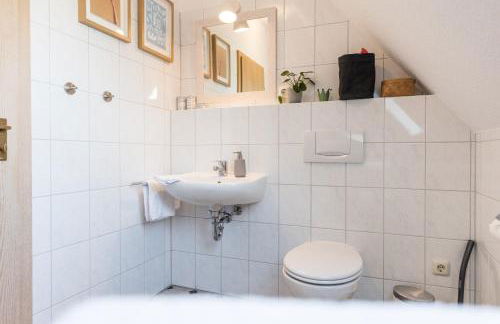 Fachwerk-Ferienhaus, Ruhe auf dem Land, Haustiere willkommen, Leihfahrräder, 24-7 check in - Foto 19