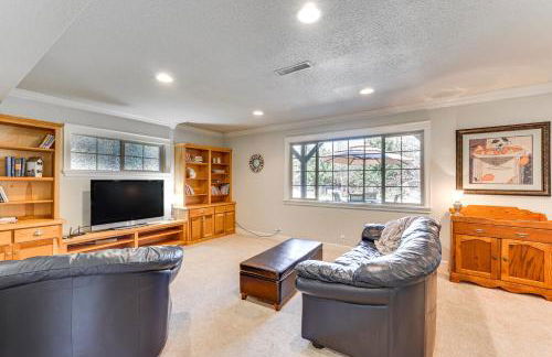 8 Mi to Jacksonville Oregon Getaway with Deck! - Foto 19