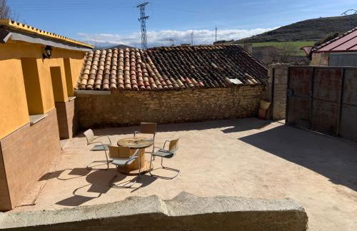 Agradable casa con chimenea y patio totalmente privado - Foto 11