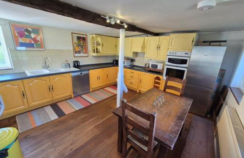 Manor Cottage - Photo 5