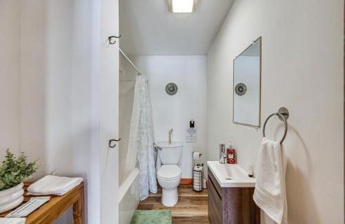 2BR Hilltop Retreat on 12 Acres! VAST Trail Access - Foto 14