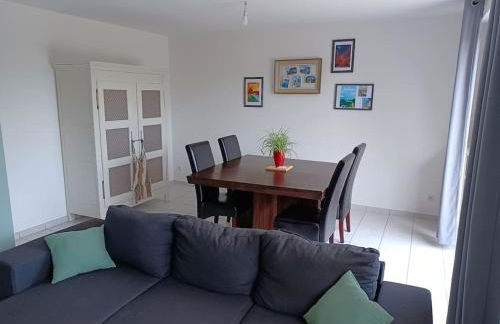 Maison chaleureuse, gîte pour famille, amis, ouvriers... - Photo 1