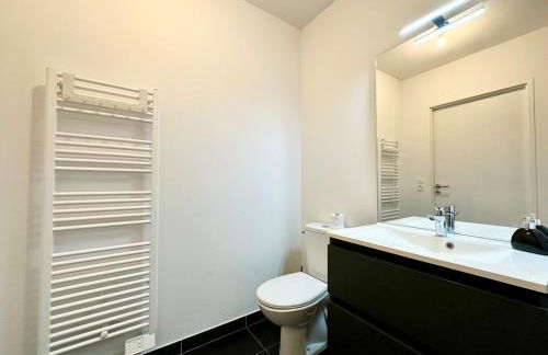 L'Émeraude - Proche Hôpital - Parking - Clim - Fibre - Terrasse - Foto 12