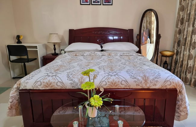 One Palm Tree Villas - Unit 3i and 3j - Foto 1