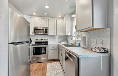 House of Charm! Bike Trails & New Walmart HQ - Foto 4