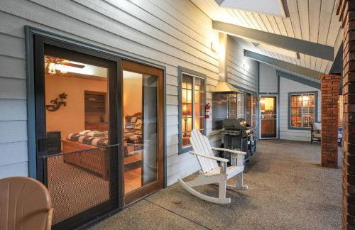 Oak Pond Retreat Stocked pond/pool table/BBQ Grill/EV Charger - Foto 64