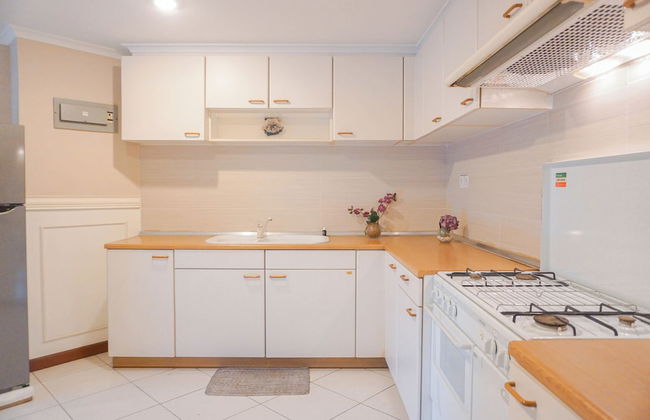 Spacious And Luxury 3Br At Sudirman Tower Condominium Apartment - Foto 16