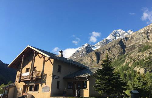 REFUGE- GITE Le Pas de l'Ane - Photo 1