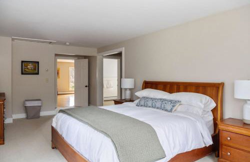 Downtown Middlebury River House - Foto 17