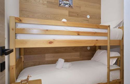 Appartement neuf skis aux pieds, 4 pers, Courchevel Moriond, balcon, parking, wifi - FR-1-631-131 - Foto 6