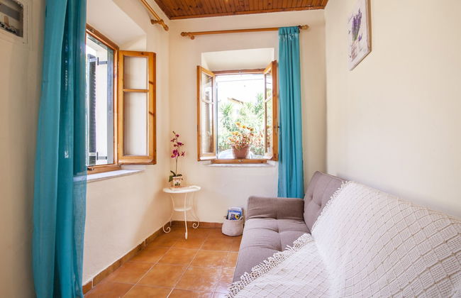 Old Barber Shop by Konnect, 1,2km from Dassia beach - Foto 5