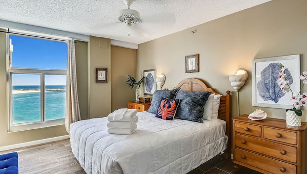 WVT 604 is a Beautiful 3 BR 2 Ba with a Boat Slip by RedAwning - Foto 3, Habitación