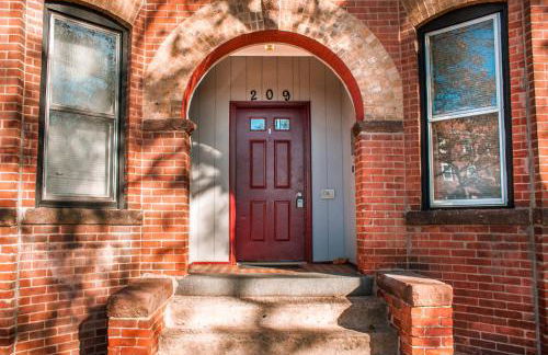 Gorgeous 1BR Wooster Sq. apt. - wshr/dryr, parking - Foto 24