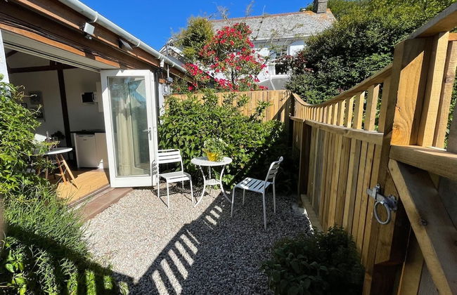 1-bed Sunny Studio Apartment in Tregony, Truro - Foto 1